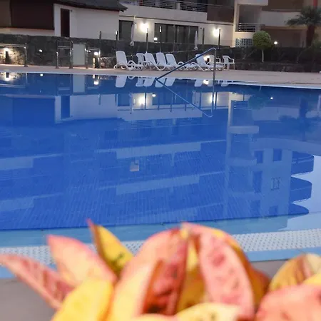 Bryson Gigantes Lejlighed